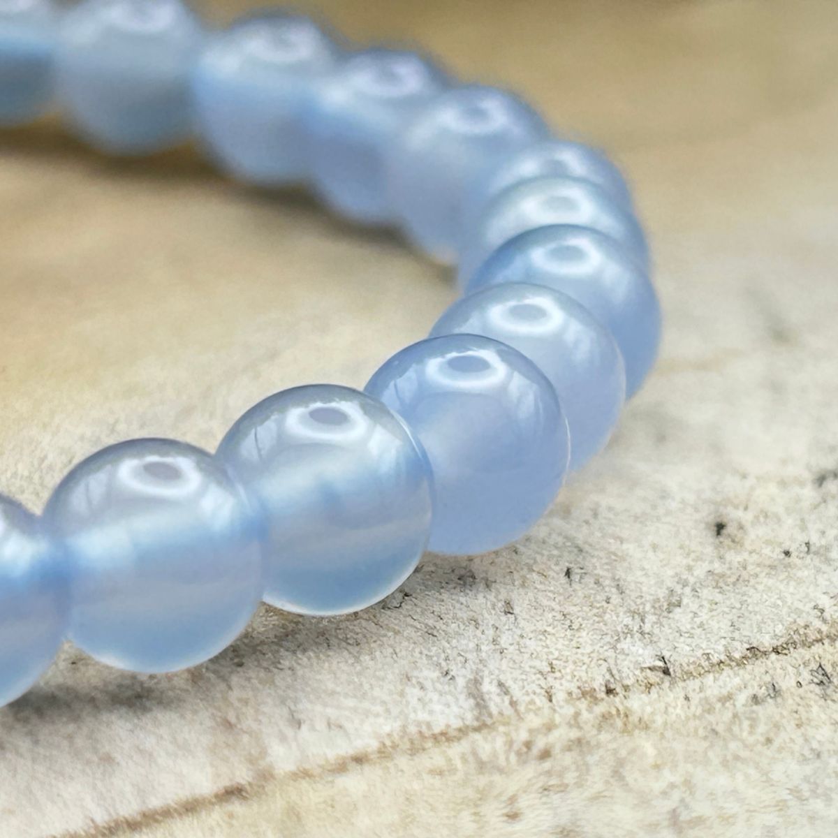 Bracelet 6mm - Calcédoine Bleue AAA